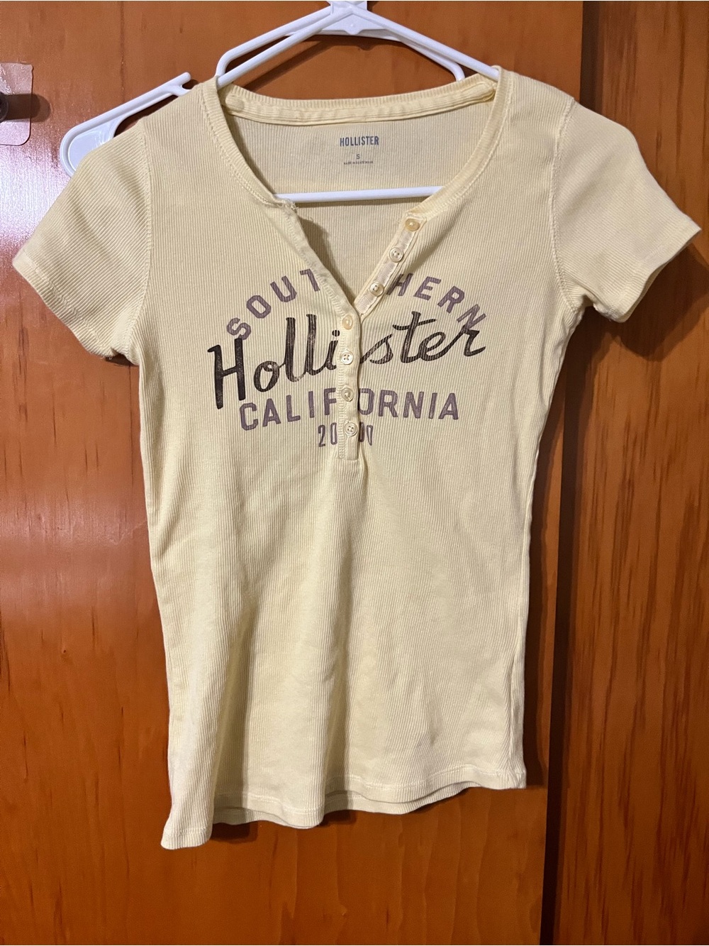 Hollister Pale Yellow Ribbed Henley Tee with Graphic